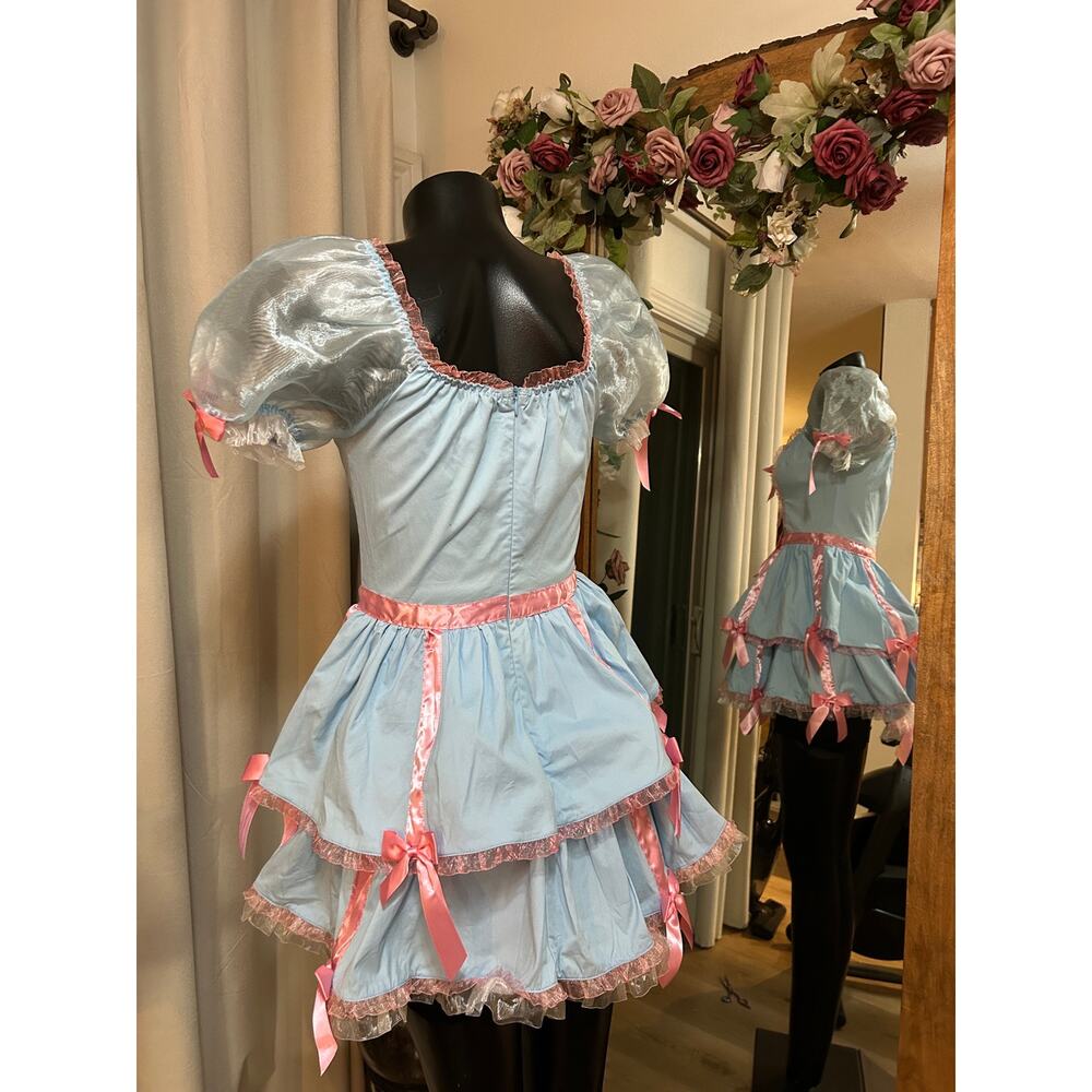 TRICKZ N' TREATZ Doll Behavior Costume Set Size Small MSRP $99 - Picture 5 of 9